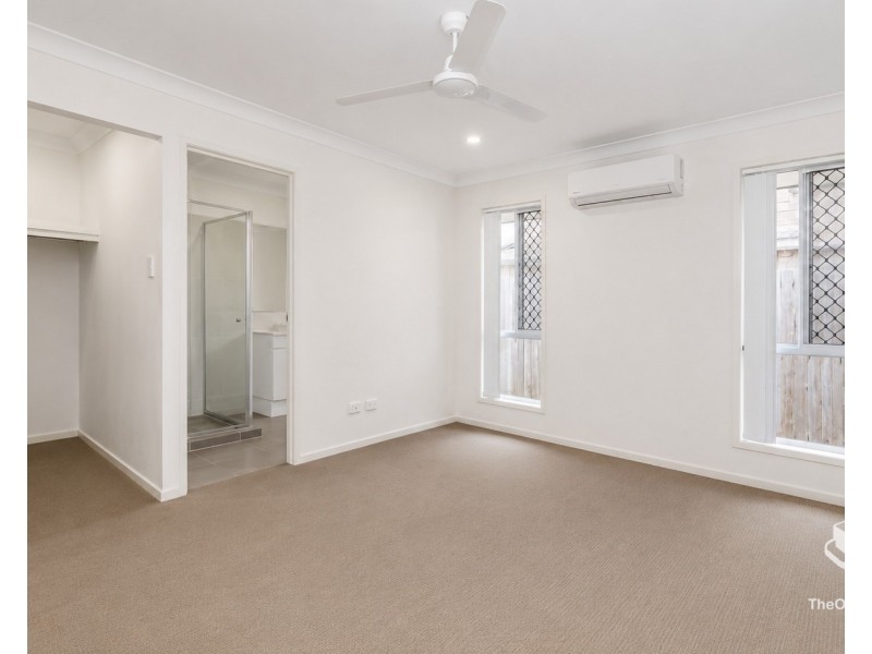 40 Lemongrass Circuit, Griffin QLD 4503