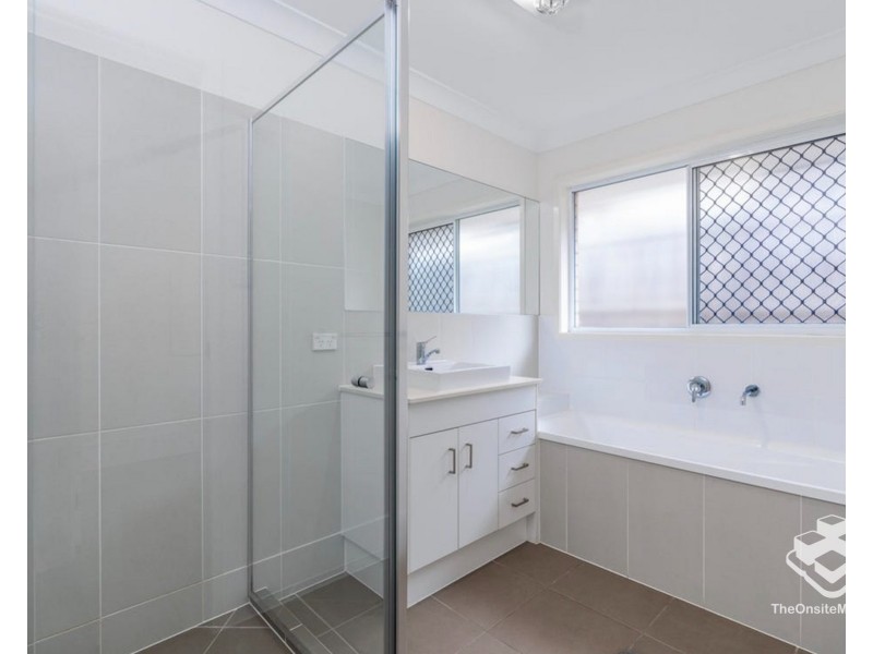 40 Lemongrass Circuit, Griffin QLD 4503