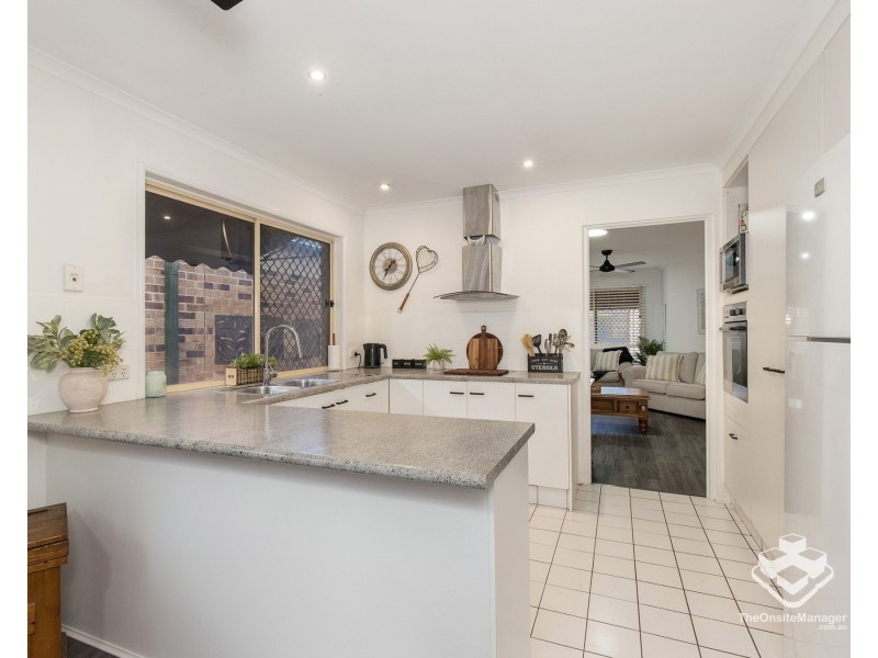 107 River Oak Drive, Helensvale QLD 4212