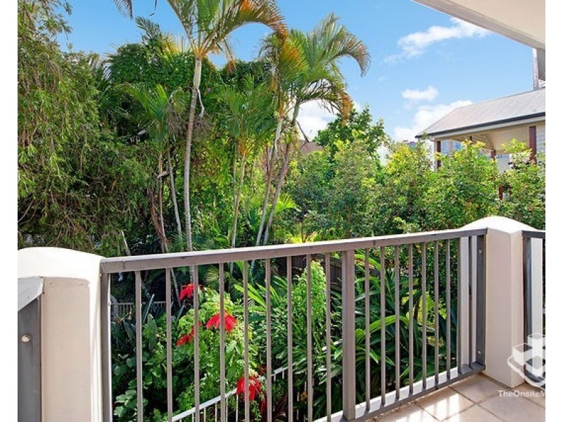 3/34 Bauer Street, Southport QLD 4215