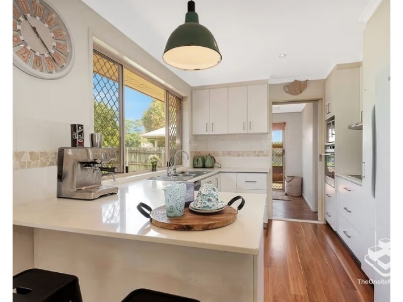 24 Osborne Court, Kearneys Spring QLD 4350
