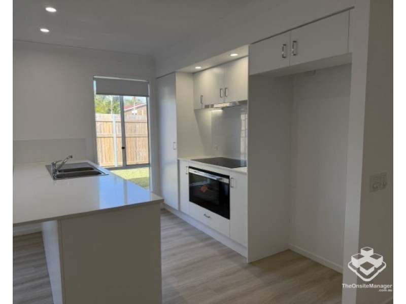 1 Ryan Way, Torquay QLD 4655