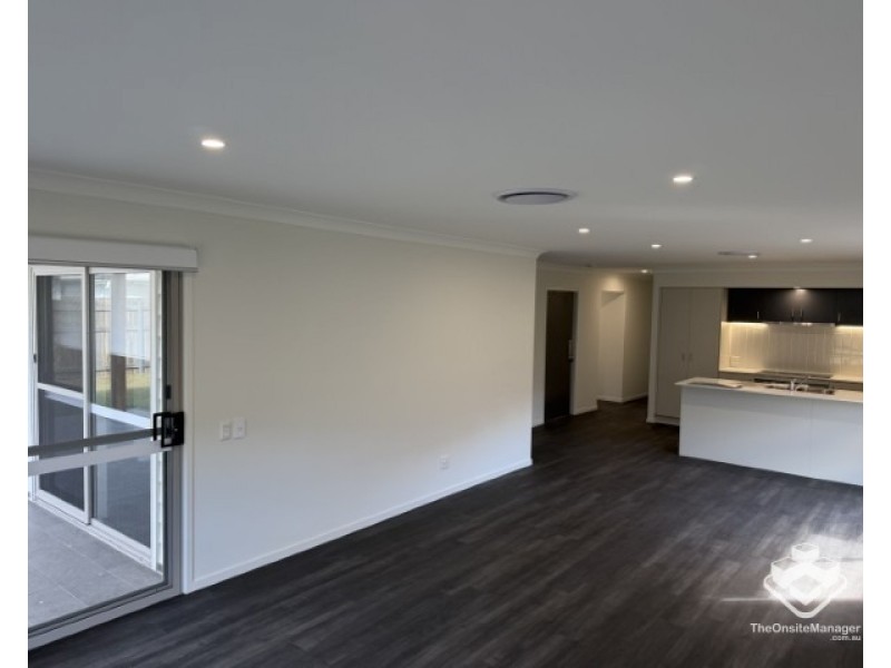 8 Ocean Edge Road, Burrum Heads QLD 4659