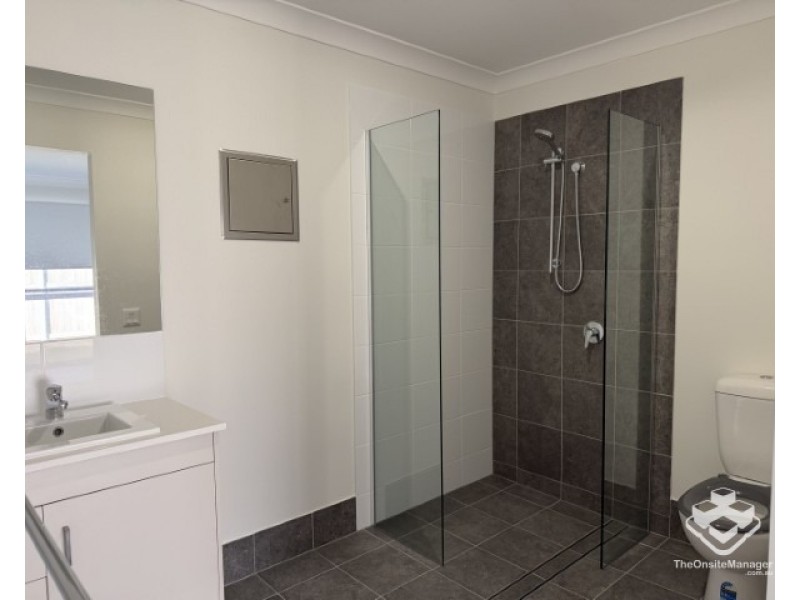 8 Ocean Edge Road, Burrum Heads QLD 4659