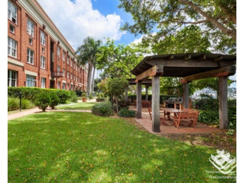 68/53 Vernon Terrace, Newstead QLD 4006