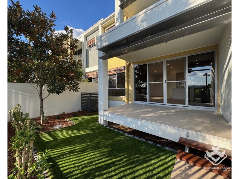 24/3400 Panorama Drive, Carrara QLD 4211
