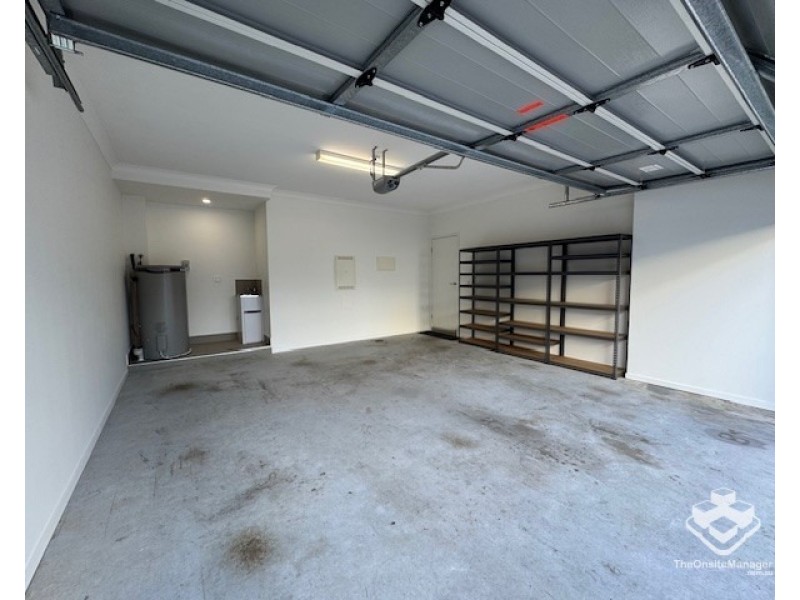 24/3400 Panorama Drive, Carrara QLD 4211