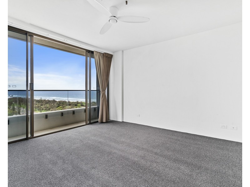 ID:21179954/14 MacArthur Parade, Main Beach QLD 4217