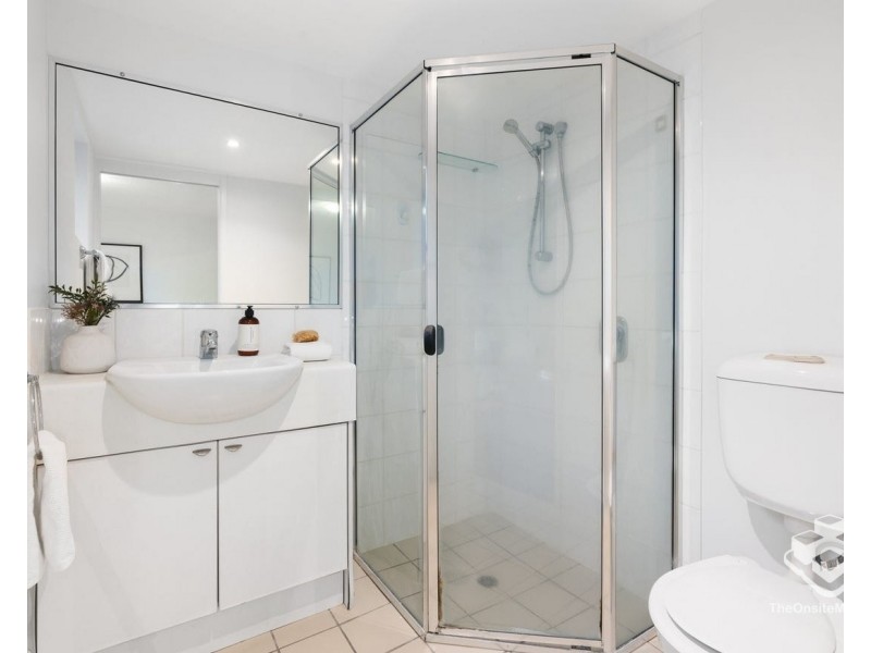 ID:21179999/7 Landsborough Terrace, Toowong QLD 4066