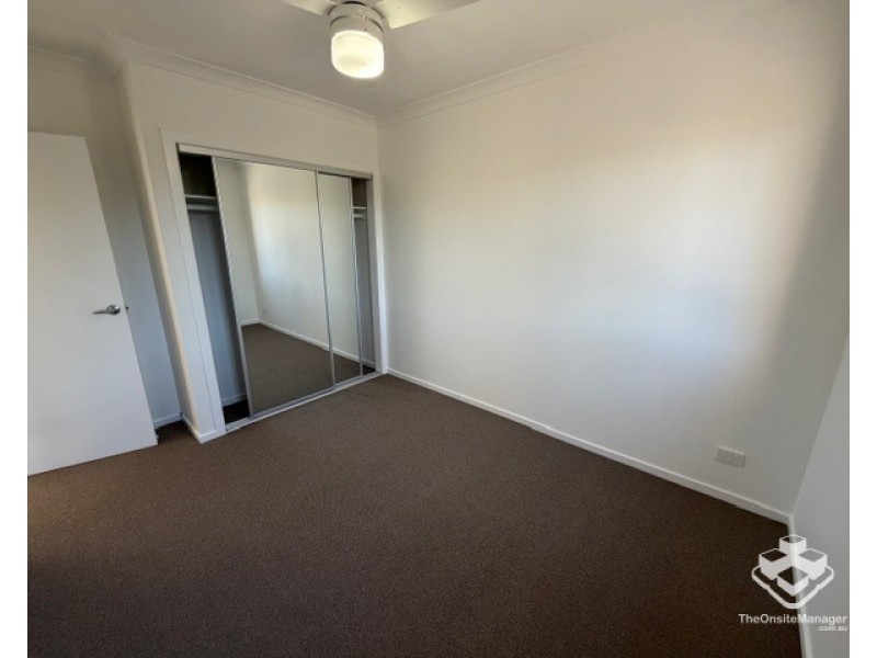 ID:21180009/61 Railway Parade, Nudgee QLD 4014