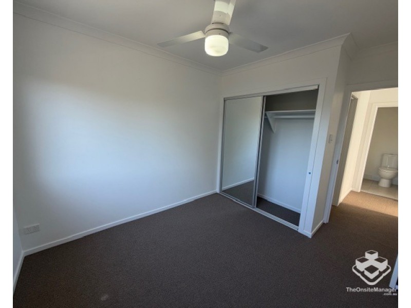 ID:21180009/61 Railway Parade, Nudgee QLD 4014