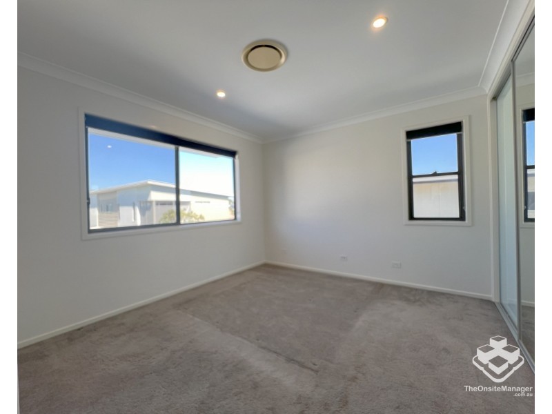 20 Skyview Avenue, Rochedale QLD 4123