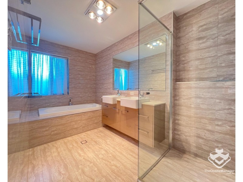 20 Skyview Avenue, Rochedale QLD 4123
