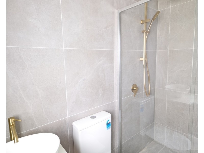 ID:21180024/284 Sir Fred Schonell Drive, St Lucia QLD 4067
