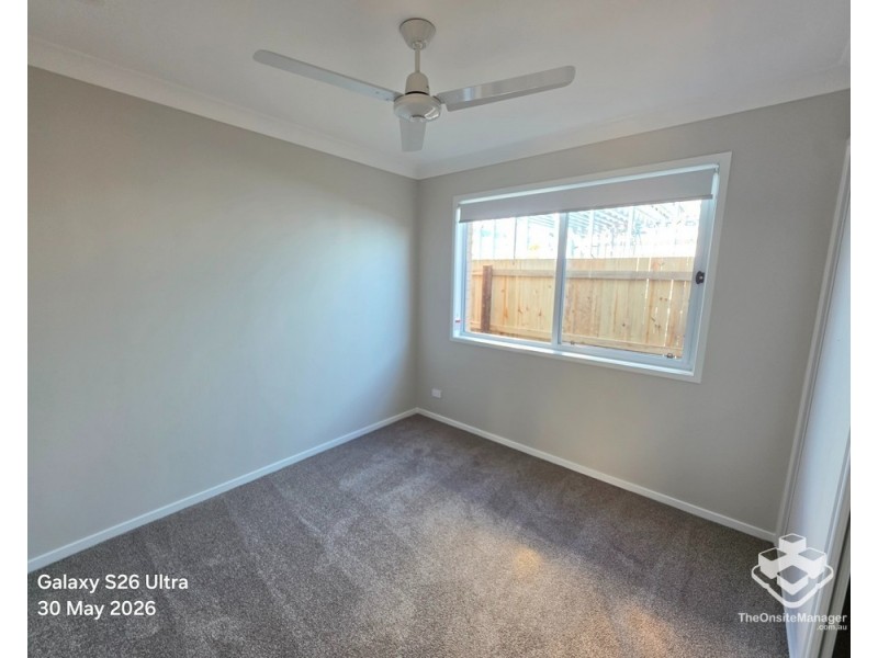 10 Peace Circuit, White Rock QLD 4306