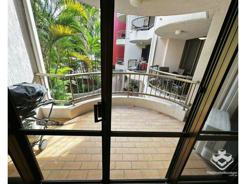 37/38 Enderley Avenue, Surfers Paradise QLD 4217