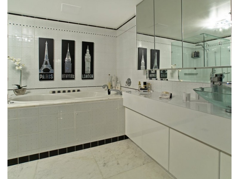 ID:21180139/12CommodoreDrive 12 Commodore Drive, Paradise Waters QLD 4217