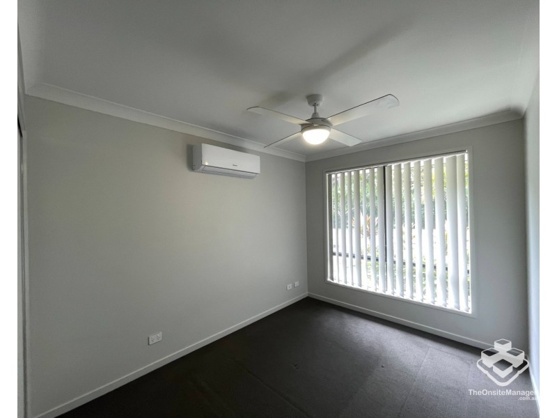 1/674 Foxwell Road, Coomera QLD 4209
