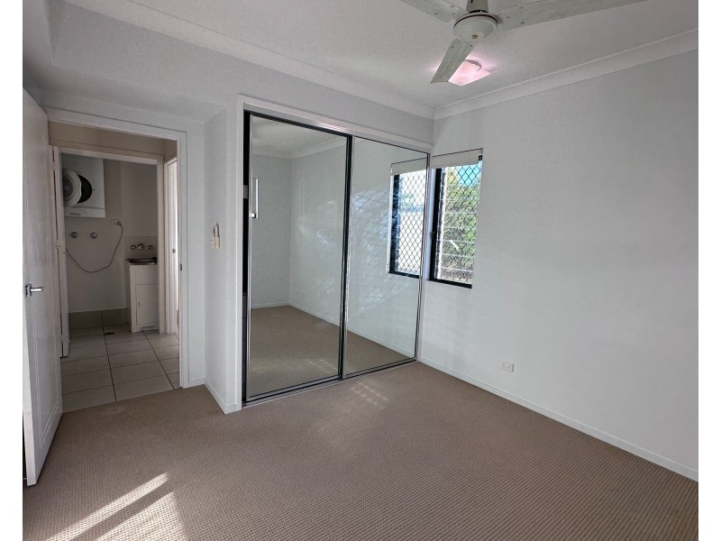 ID:21180224/6-24 Henry St, West End QLD 4810