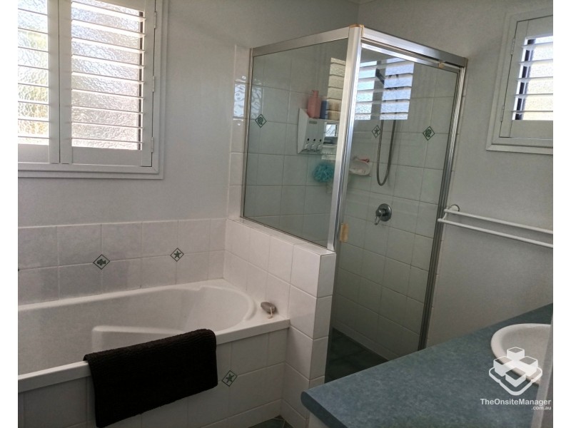 ID:21180259/9a Browning Boulevard, Battery Hill QLD 4551