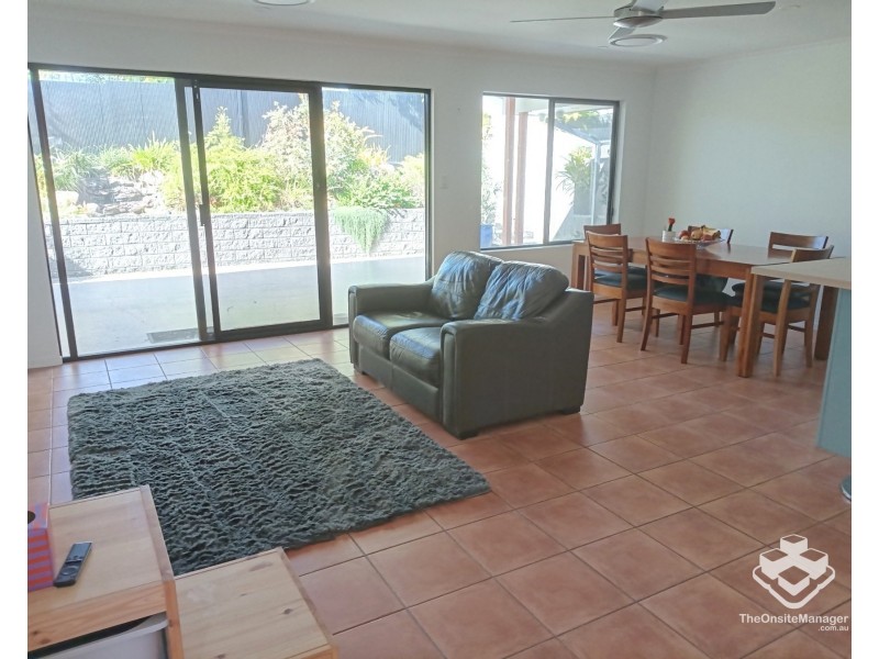 ID:21180259/9a Browning Boulevard, Battery Hill QLD 4551
