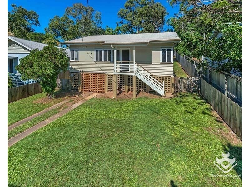 22 Todd Street, Taringa QLD 4068