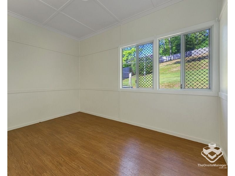 22 Todd Street, Taringa QLD 4068