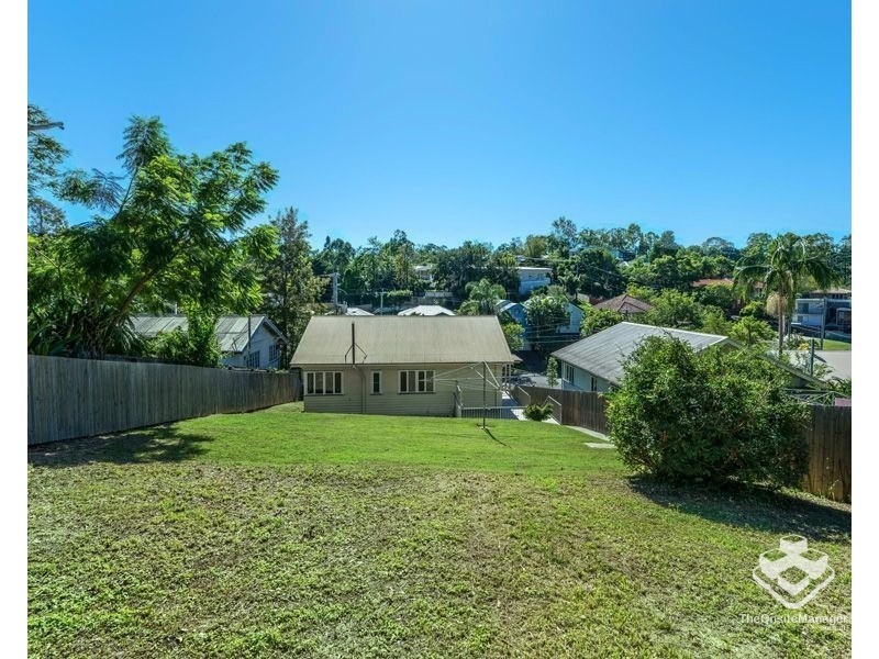 22 Todd Street, Taringa QLD 4068