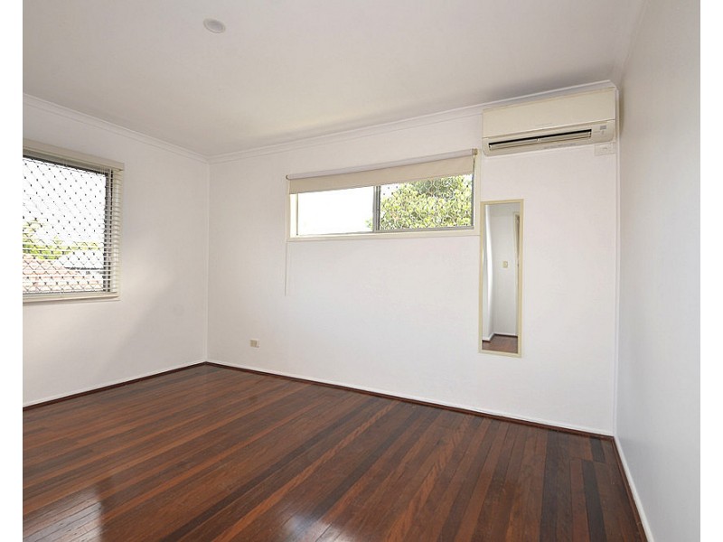 4 Olney Street, Wilston QLD 4051