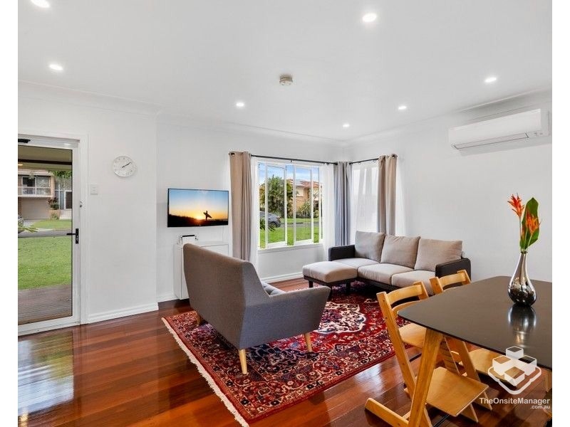 55 Regent Street, Wynnum West QLD 4178