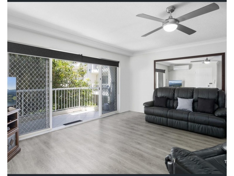 ID:21180309/15 Burleigh Street, Burleigh Heads QLD 4220