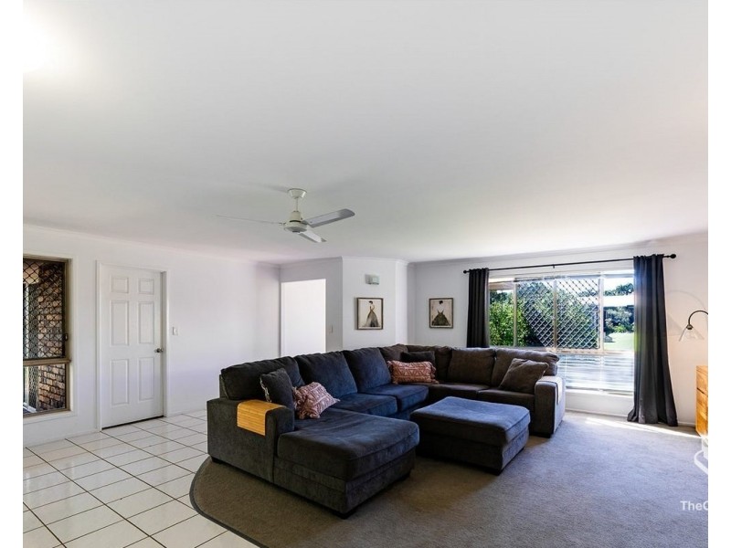 2 Matterson Avenue, Eimeo QLD 4740