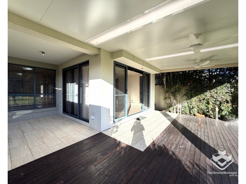 2102/1 The Vistas Drive, Carrara QLD 4211