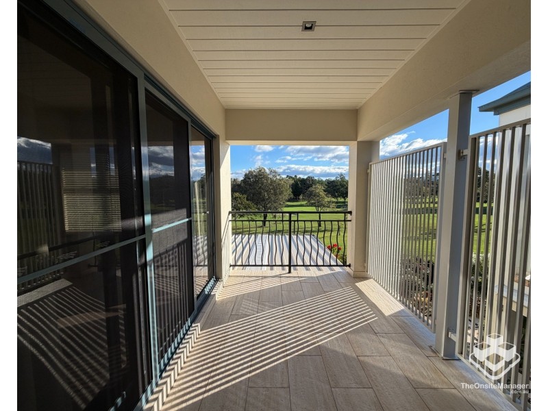 2102/1 The Vistas Drive, Carrara QLD 4211