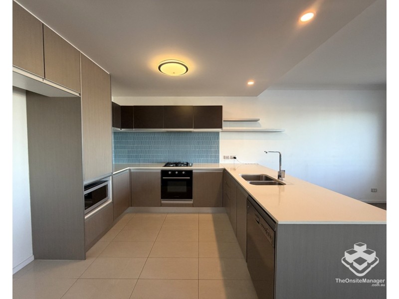 53/3030 The Boulevard, Carrara QLD 4211