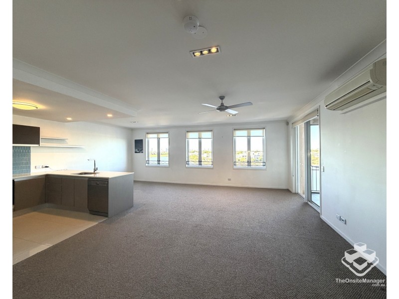 53/3030 The Boulevard, Carrara QLD 4211