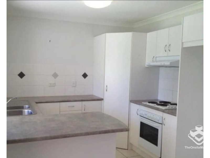 5 Buffalo Crescent, Pacific Pines QLD 4211