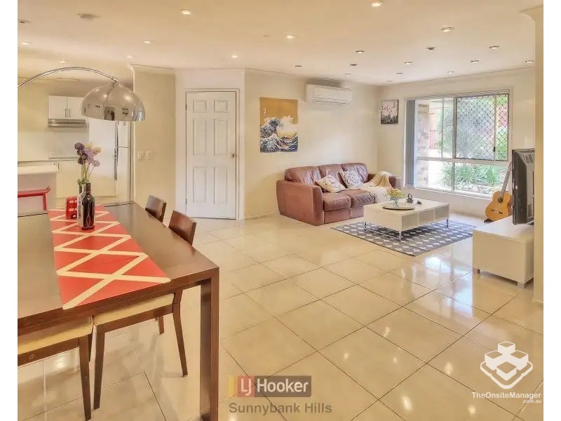 10 Housman Place, Calamvale QLD 4116
