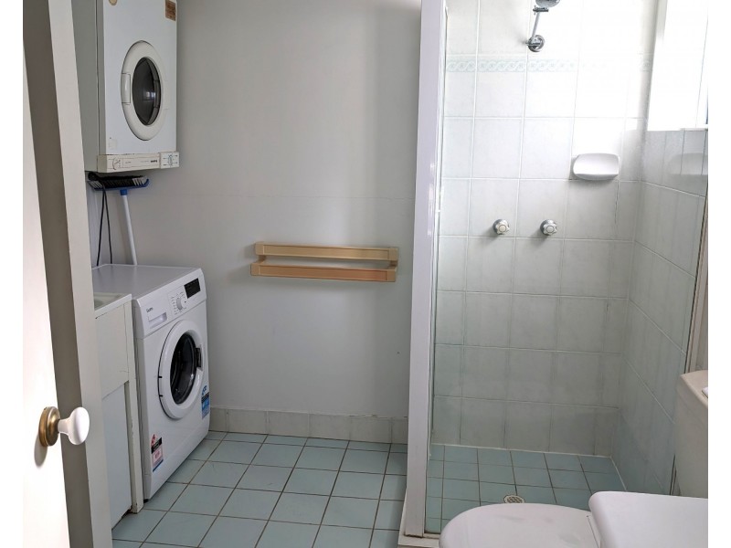 ID:21180909/35 Palm Avenue, Surfers Paradise QLD 4217