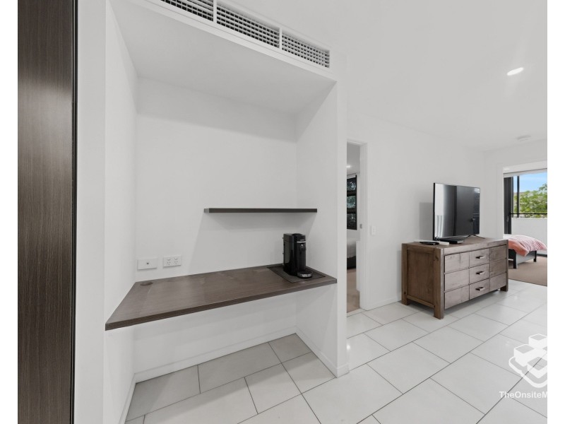 202/125 Station Road, Indooroopilly QLD 4068