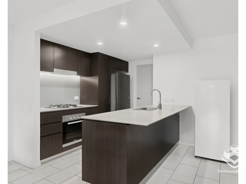 202/125 Station Road, Indooroopilly QLD 4068