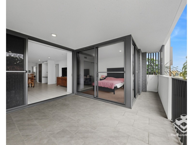 202/125 Station Road, Indooroopilly QLD 4068