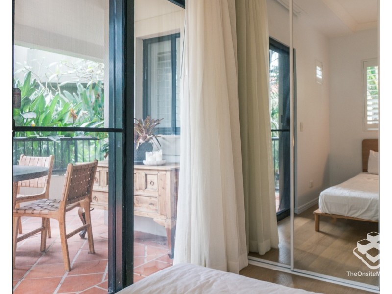 ID:21181019/1 Great Hall Drive, Miami QLD 4220