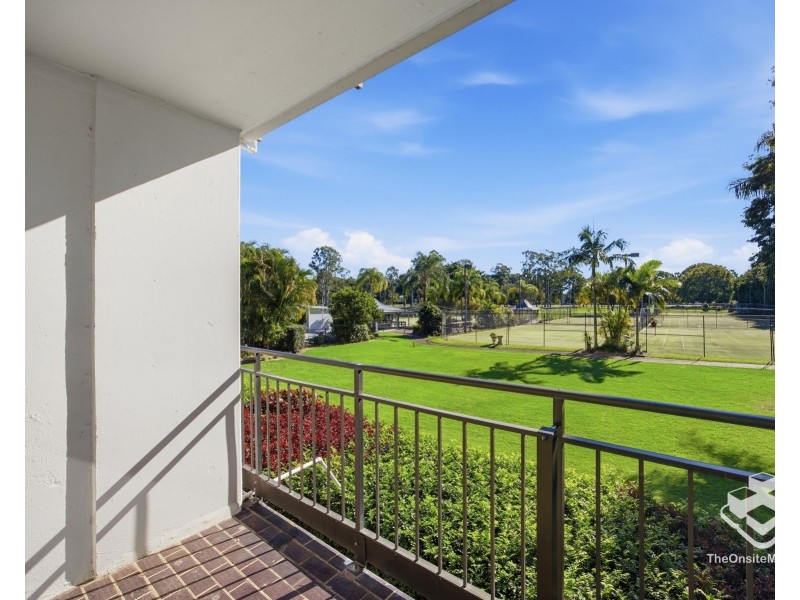 1/13 Fairway Drive, Clear Island Waters QLD 4226