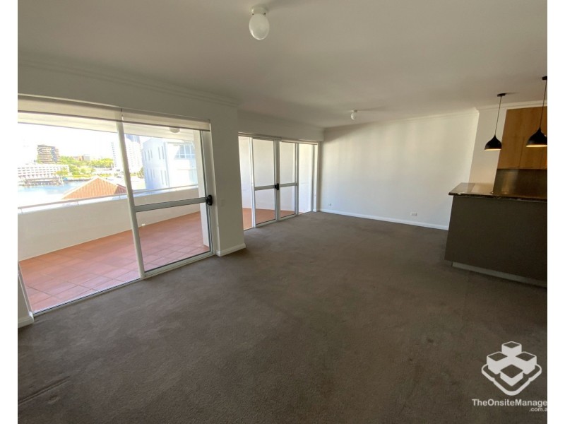 ID:21181114/6 Merthyr Road, New Farm QLD 4005