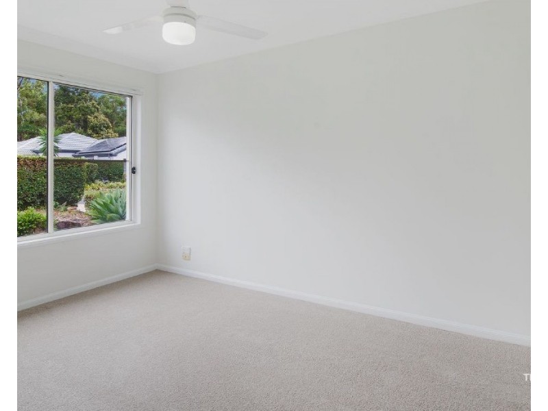 31 Langport Parade, Mudgeeraba QLD 4213