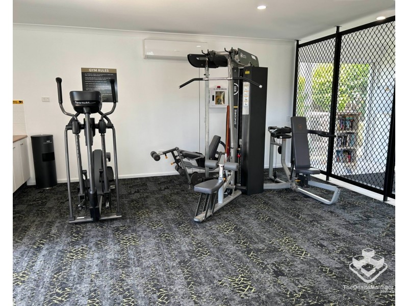 31 Langport Parade, Mudgeeraba QLD 4213