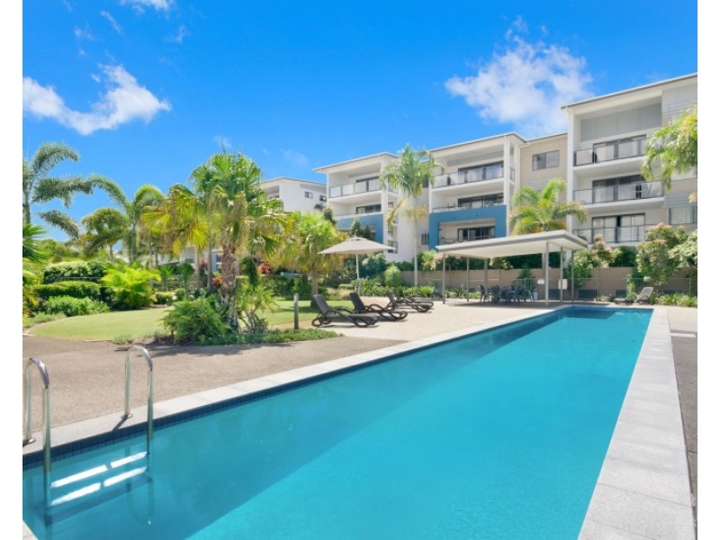 27/4 Grand Parade, Kawana Island QLD 4575
