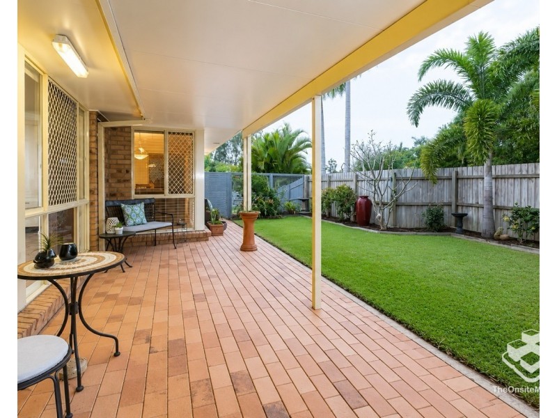 2 Harold Close, Sinnamon Park QLD 4073