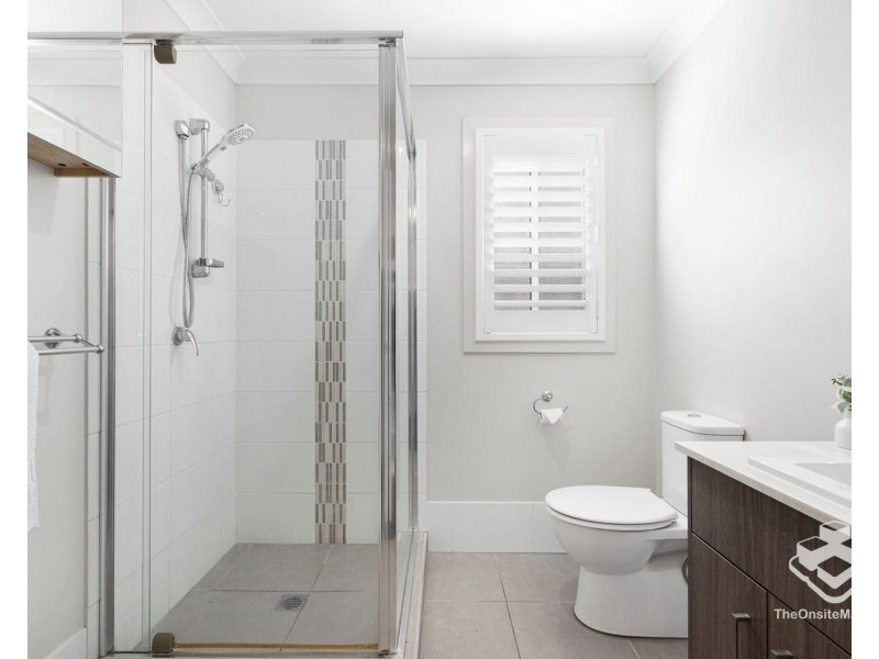 20 Roberts Street, Wellington Point QLD 4160
